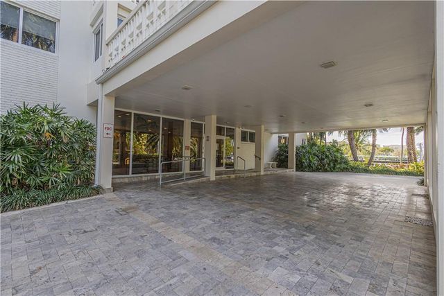 1000 Lowry Street 4G, Delray Beach, FL 33483