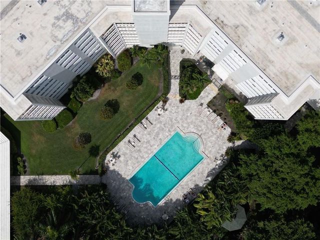 1000 Lowry Street 4G, Delray Beach, FL 33483