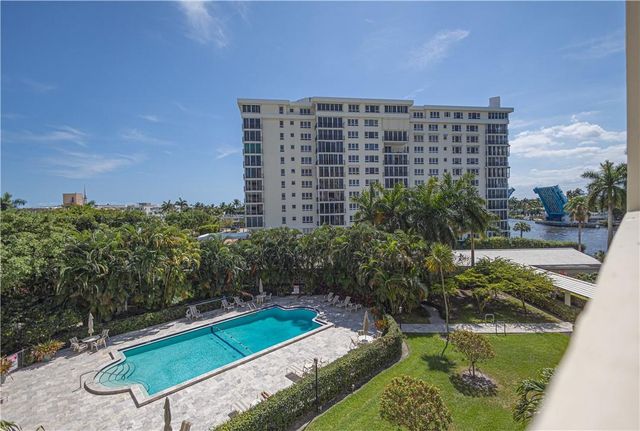 1000 Lowry Street 4G, Delray Beach, FL 33483