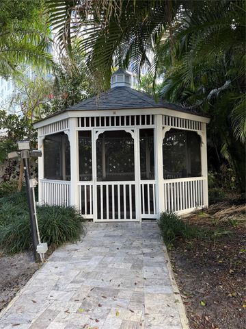 1000 Lowry Street 4G, Delray Beach, FL 33483