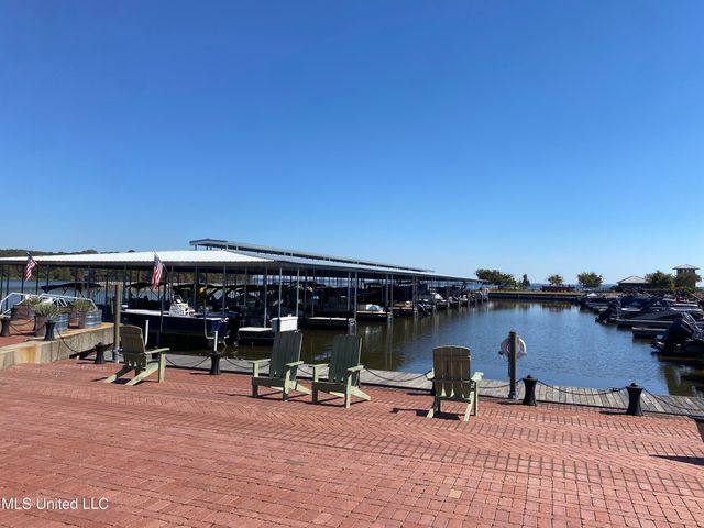 136 Old Trace Road, Madison, MS 39110