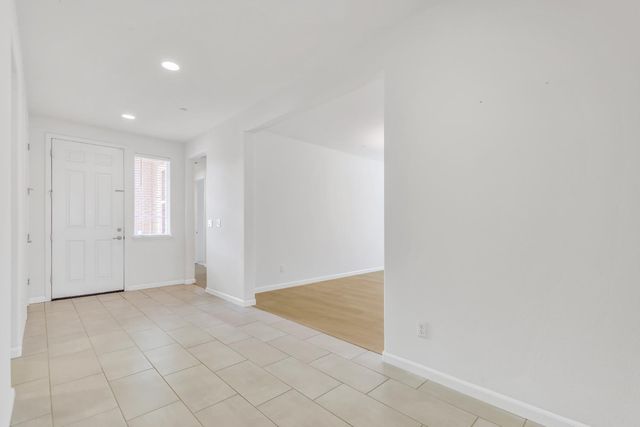 9948 Penela Way, Elk Grove, CA 95757