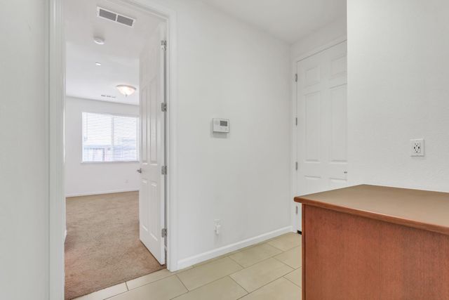 9948 Penela Way, Elk Grove, CA 95757