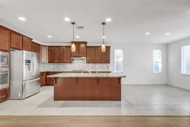 9948 Penela Way, Elk Grove, CA 95757