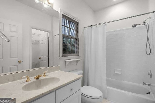 230 Lyman Hall, Savannah, GA 31410