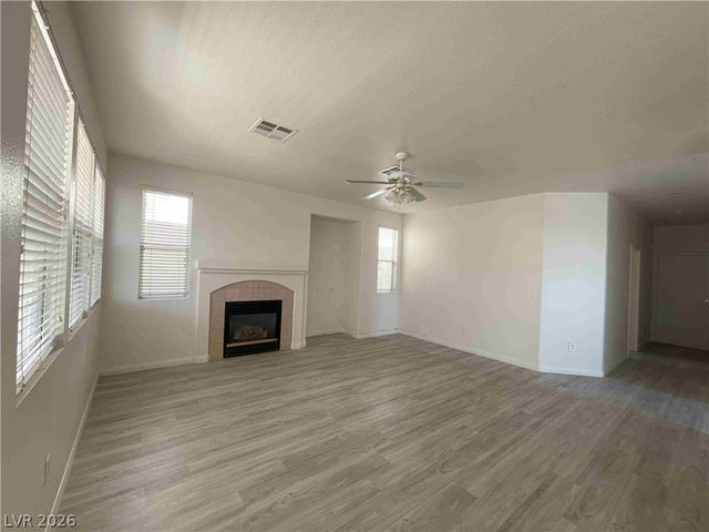 8875 Sanibel Shore Avenue, Las Vegas, NV 89147