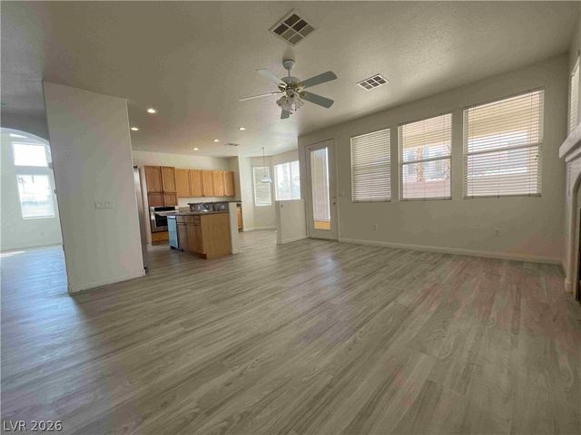 8875 Sanibel Shore Avenue, Las Vegas, NV 89147