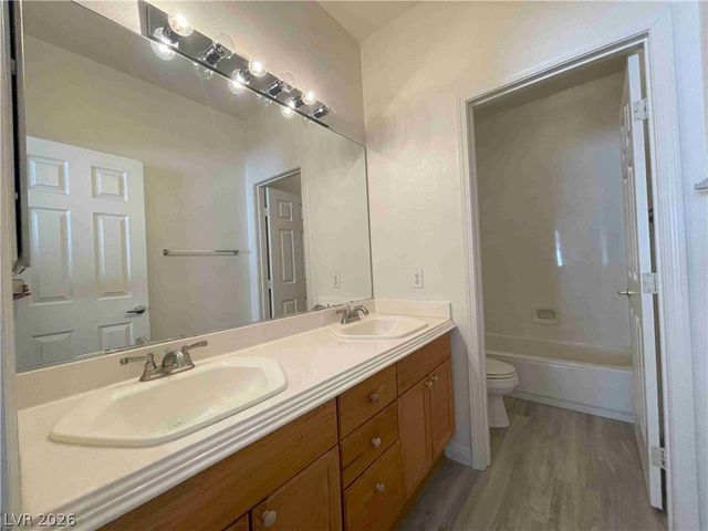 8875 Sanibel Shore Avenue, Las Vegas, NV 89147