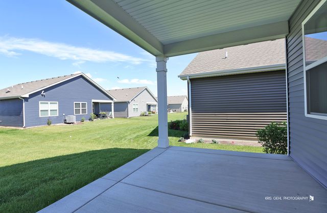 2285 Tupelo Way, Wonder Lake, IL 60097