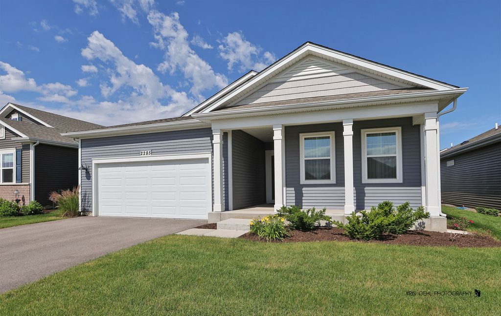2285 Tupelo Way, Wonder Lake, IL 60097