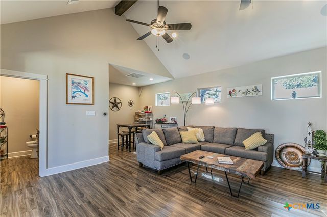 13 Lago Verde Lane, Belton, TX 76513