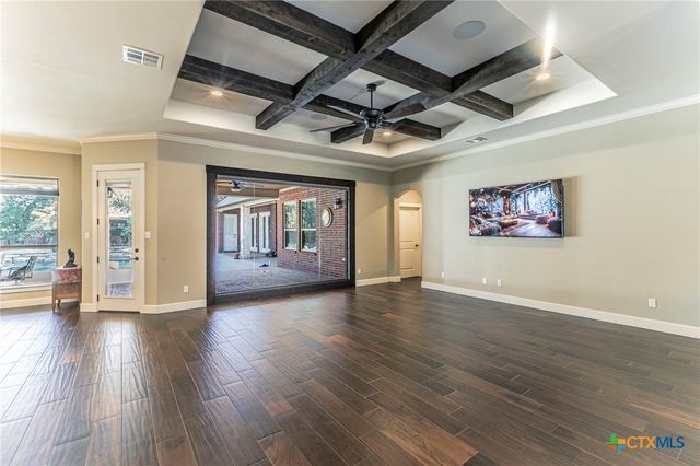 13 Lago Verde Lane, Belton, TX 76513