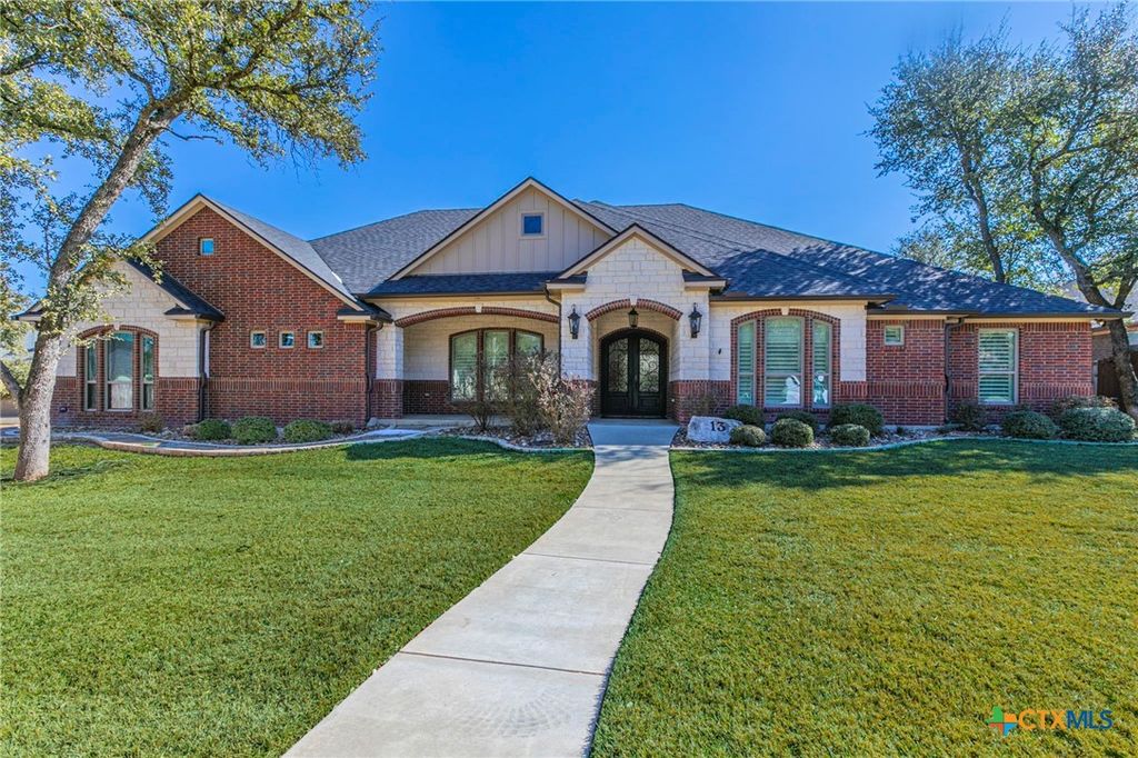 13 Lago Verde Lane, Belton, TX 76513