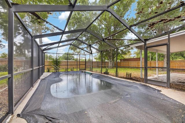 204 7TH AVENUE NW, Ruskin, FL 33570