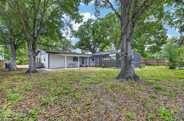 204 7TH AVENUE NW, Ruskin, FL 33570
