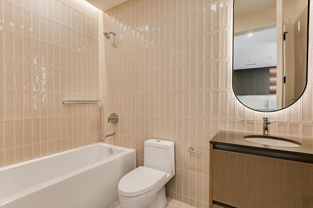 610 Davis ST 2904, Austin, TX 78701