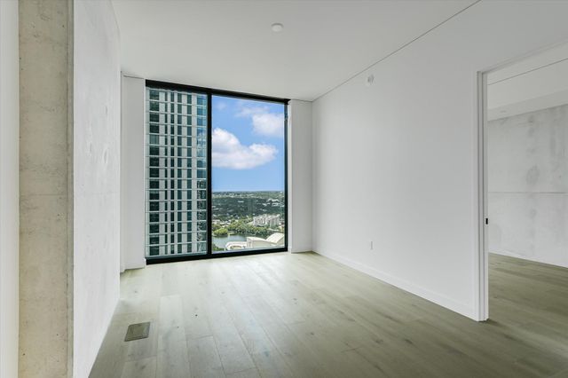 610 Davis ST 2904, Austin, TX 78701