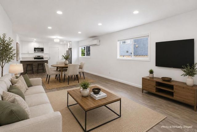37 Van Dyke Avenue, San Diego, CA 92105