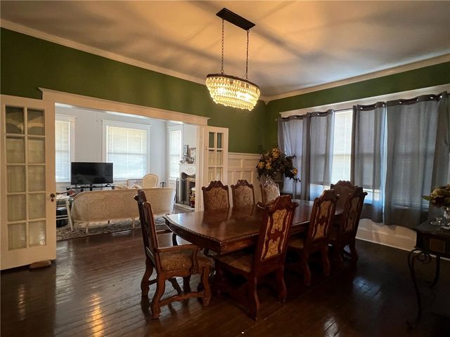 909 Power St, Refugio, TX 78377