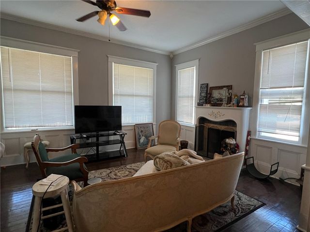 909 Power St, Refugio, TX 78377