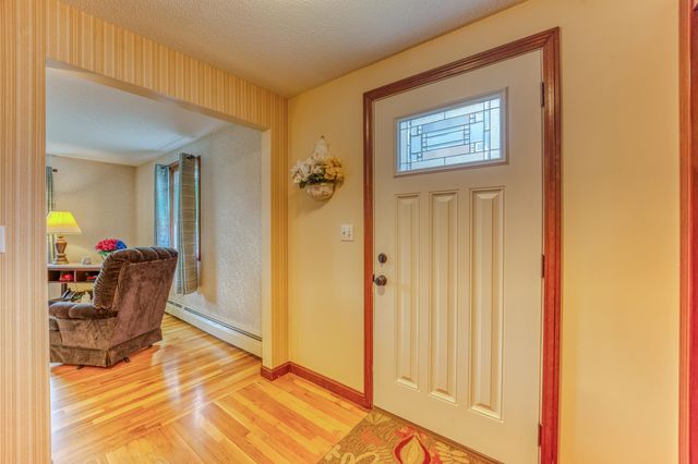 165 Bethlehem Road, Littleton, NH 03561