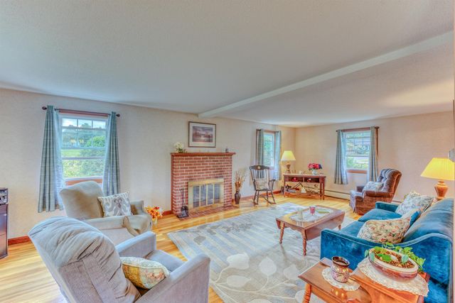 165 Bethlehem Road, Littleton, NH 03561