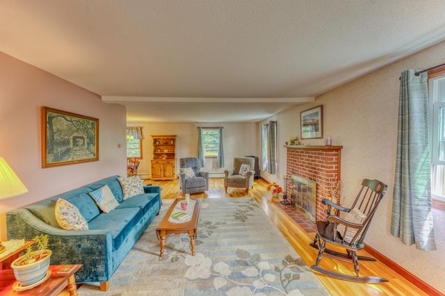 165 Bethlehem Road, Littleton, NH 03561