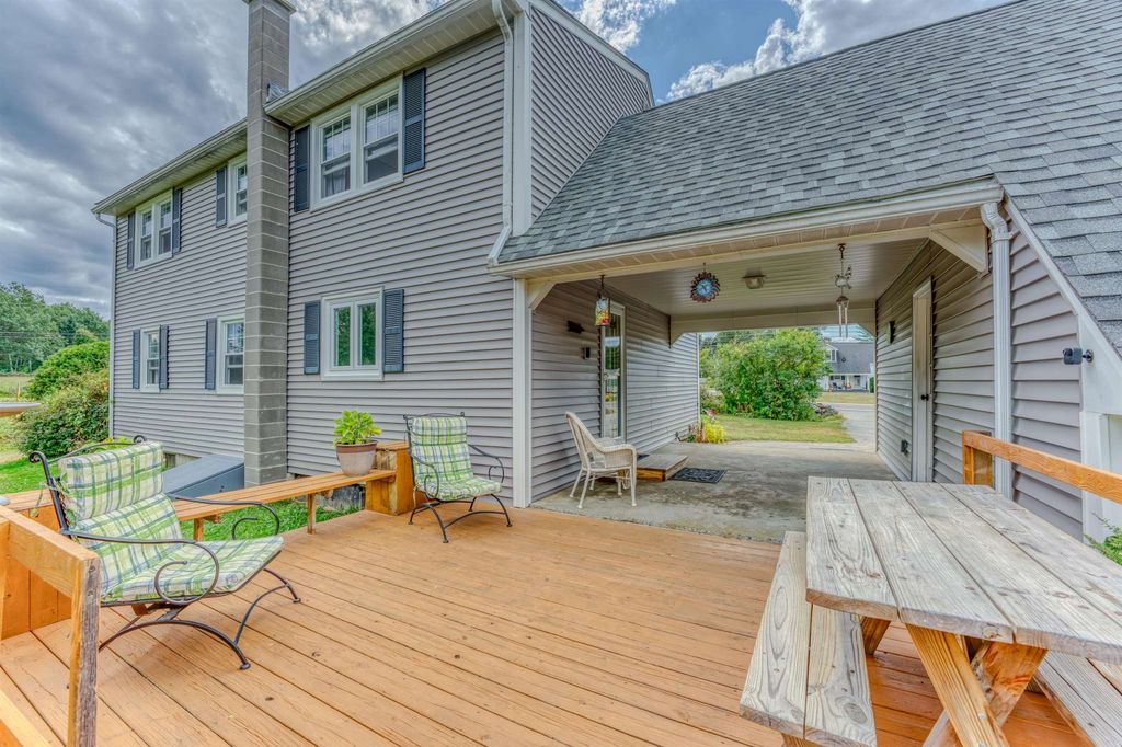 165 Bethlehem Road, Littleton, NH 03561