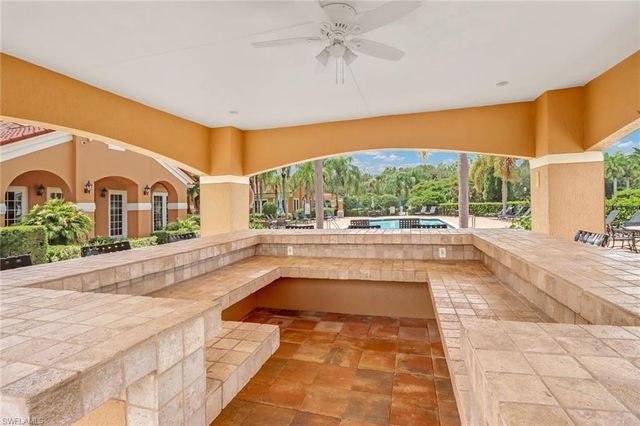 1835 Florida Club CIR 3102, Naples, FL 34112