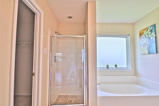 3112 Wild Turkey Lane, Pearland, TX 77581