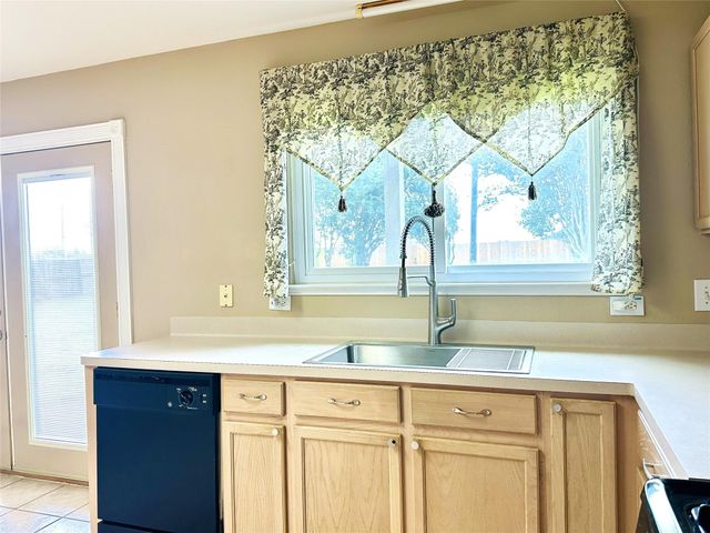 3112 Wild Turkey Lane, Pearland, TX 77581