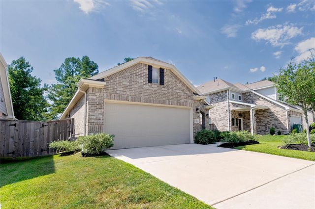 222 Crest Edge Street, Montgomery, TX 77316