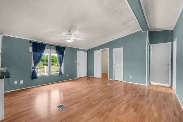574 Fm 2258, Venus, TX 76084
