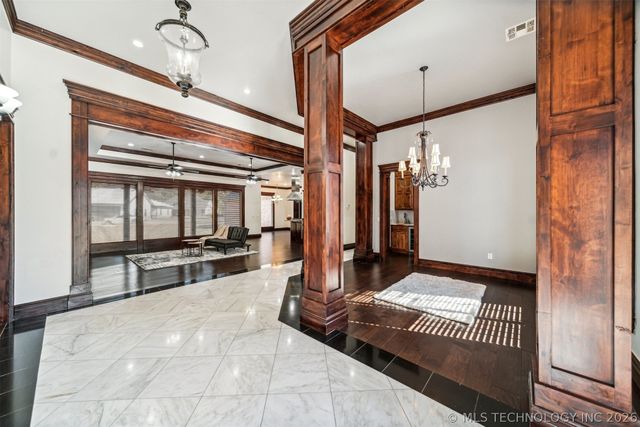 2365 Deer Run, Chouteau, OK 74337