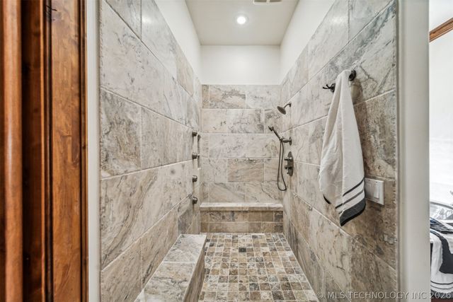 2365 Deer Run, Chouteau, OK 74337