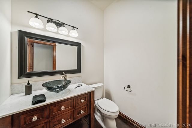 2365 Deer Run, Chouteau, OK 74337