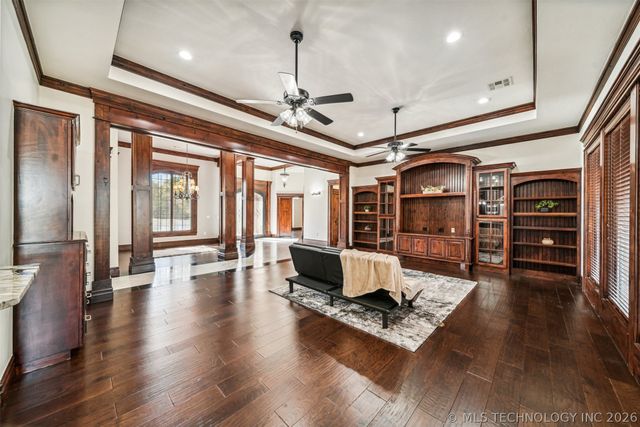 2365 Deer Run, Chouteau, OK 74337