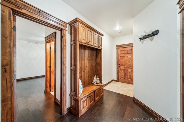 2365 Deer Run, Chouteau, OK 74337