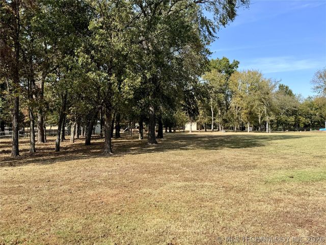2365 Deer Run, Chouteau, OK 74337