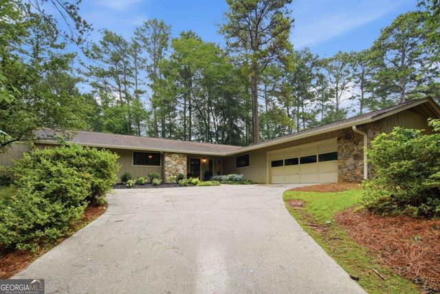 250 Rhine Drive, Alpharetta, GA 30022