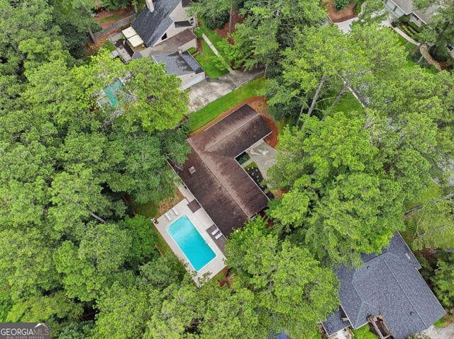 250 Rhine Drive, Alpharetta, GA 30022