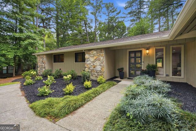 250 Rhine Drive, Alpharetta, GA 30022