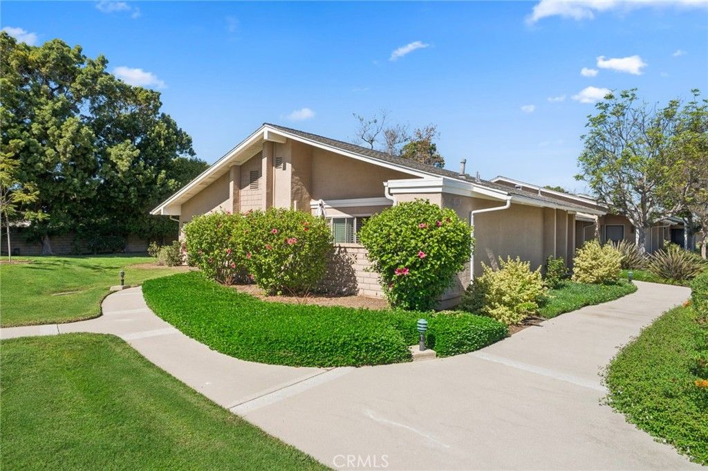 8566 Colusa Circle 905A, Huntington Beach, CA 92646 — exterior