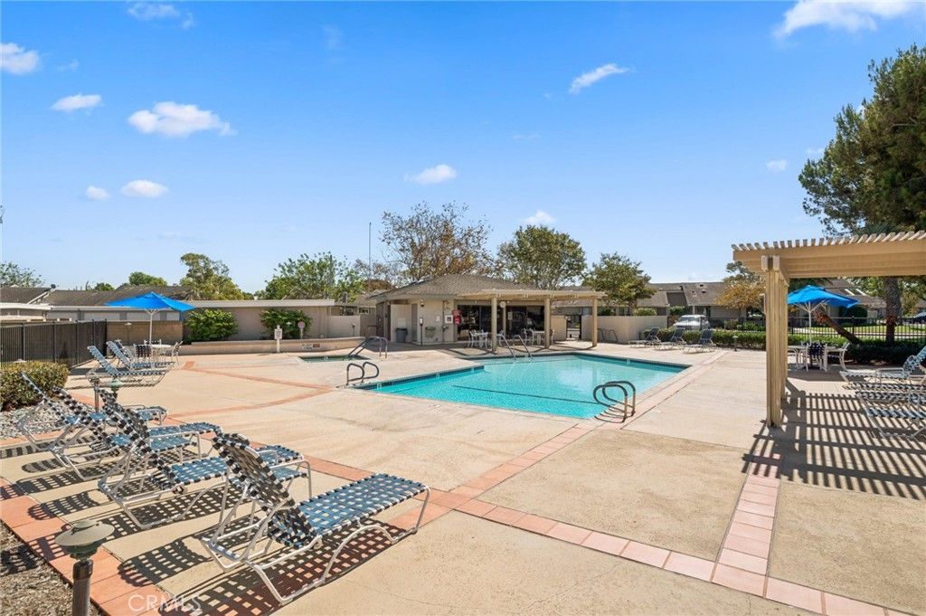 8566 Colusa Circle 905A, Huntington Beach, CA 92646 — photo 2
