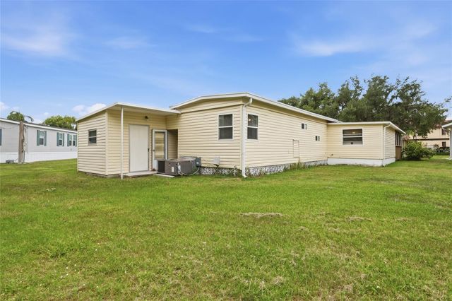 921 FAITH CIRCLE E 6, Bradenton, FL 34212