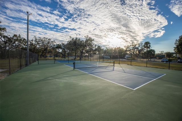 921 FAITH CIRCLE E 6, Bradenton, FL 34212
