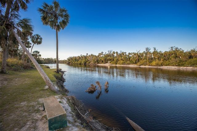 921 FAITH CIRCLE E 6, Bradenton, FL 34212