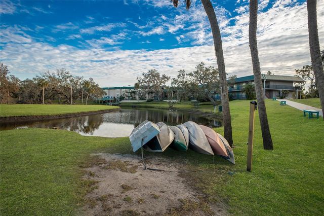 921 FAITH CIRCLE E 6, Bradenton, FL 34212