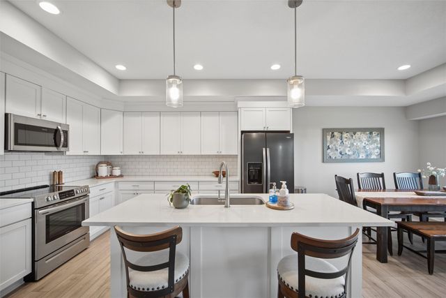 3202 NE 4th Lane, Ankeny, IA 50021