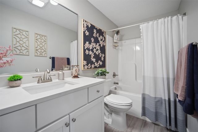 3202 NE 4th Lane, Ankeny, IA 50021